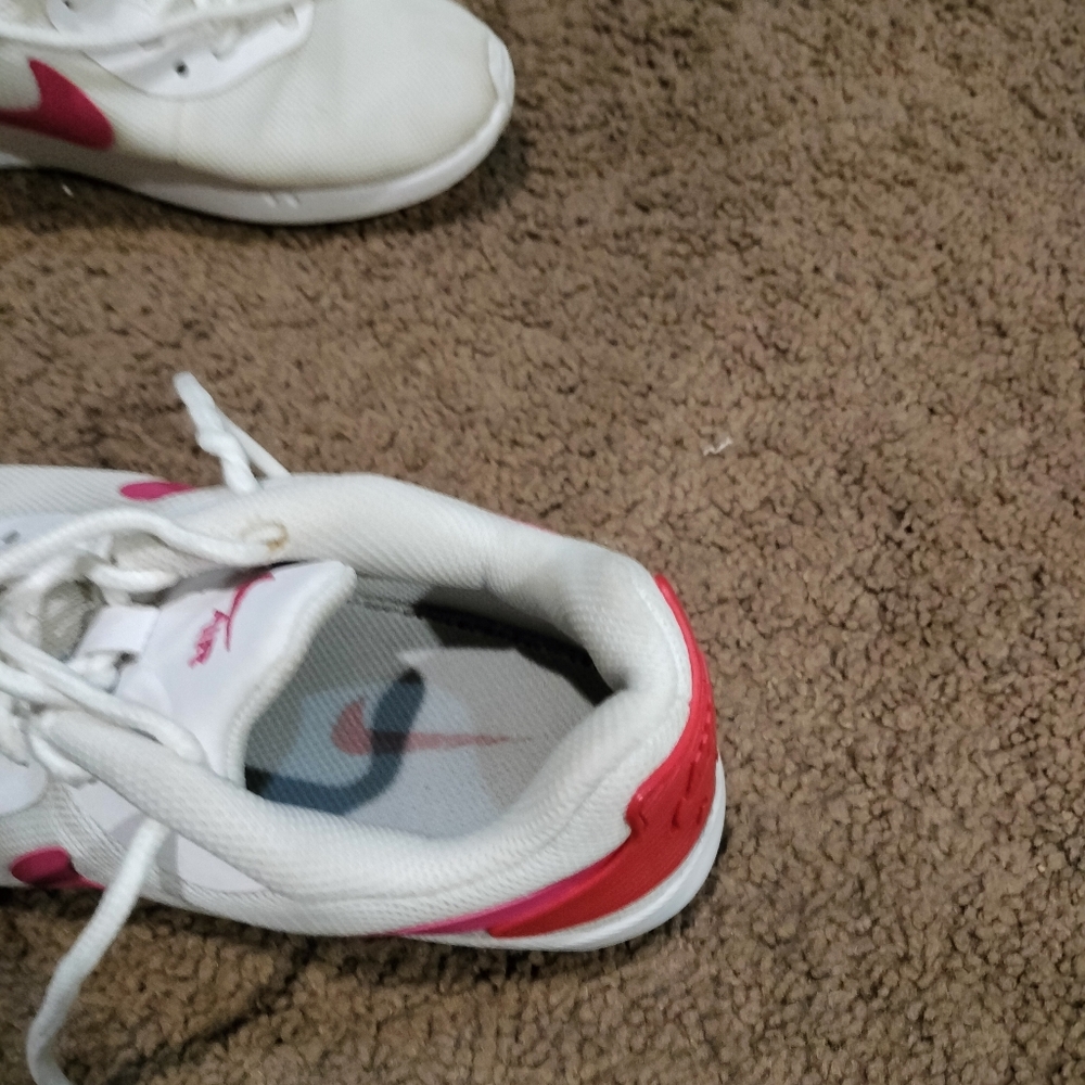 Shoes - Picture 6 of 11